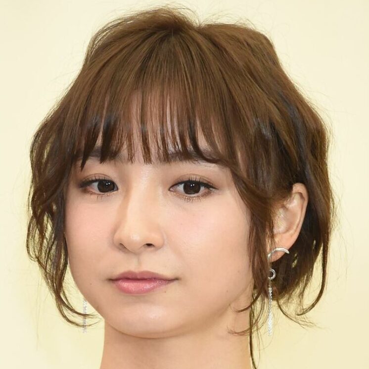 【顔画像】篠田麻里子の彼氏･麻野耕司との馴れ初め！ふたりの結婚歴や子供についても！